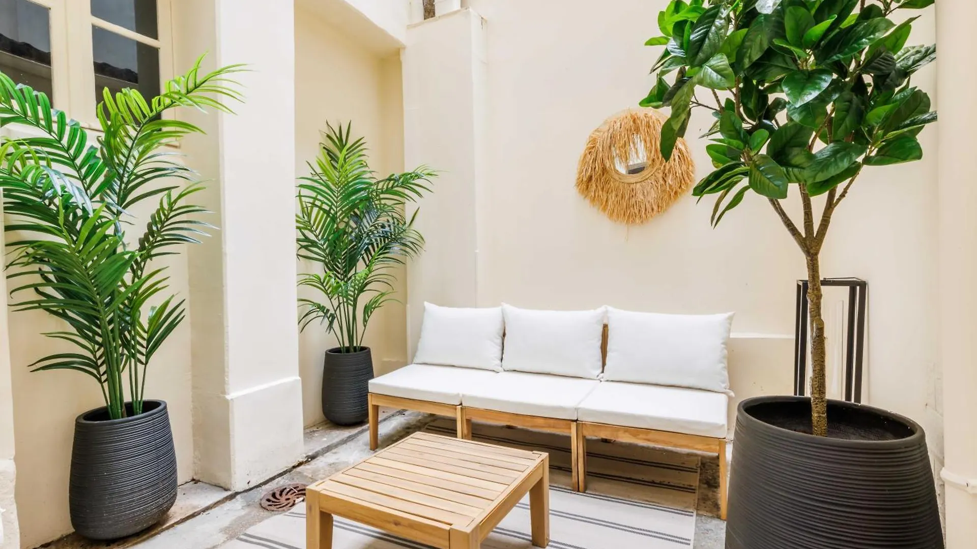 Superb With Patio 6p-2bdr - Opera Grands Boulevards Apartment Paris