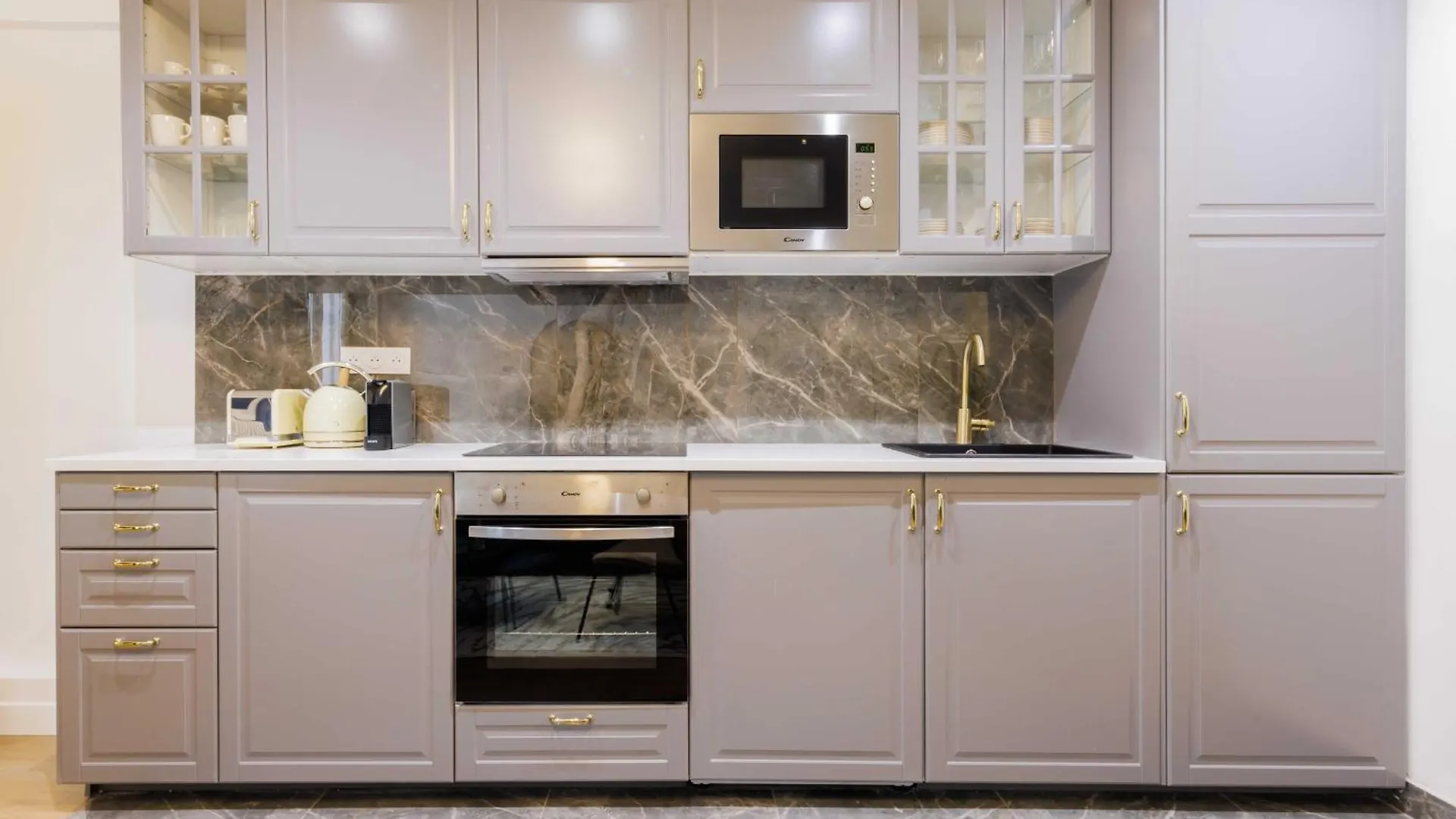 Superb With Patio 6p-2bdr - Opera Grands Boulevards Apartment *